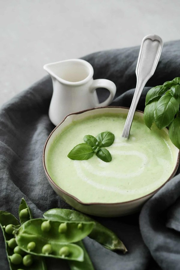 Quels sont les avantages des soupes maison pour une alimentation minceur ?